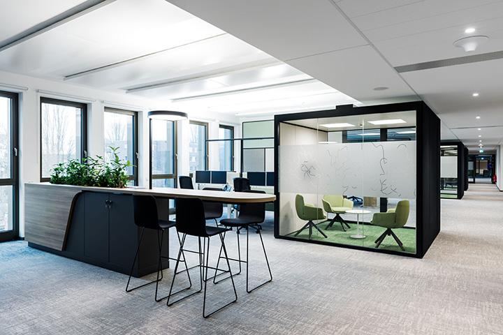 蘇州辦公室設計中辦公桌應該如何布局？