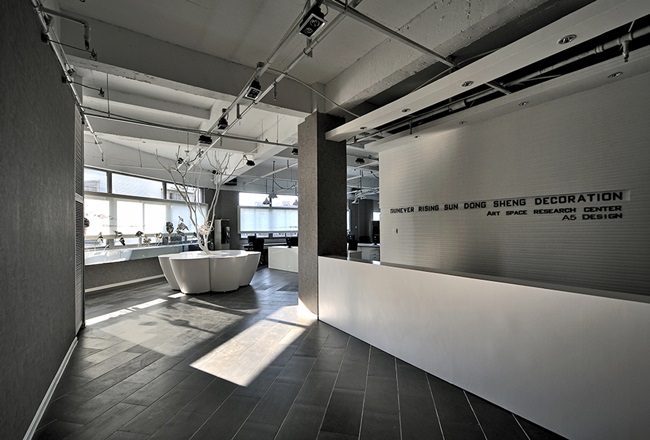 辦公室裝修硬裝基礎設施完成后，怎么搭配軟裝呢？